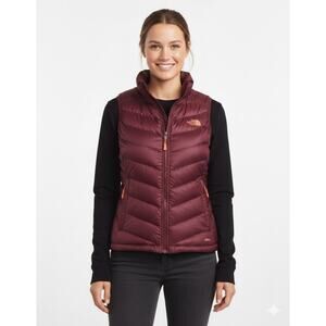 The North Face 550 Goose Down Puffer Vest Burgundy Size Medium